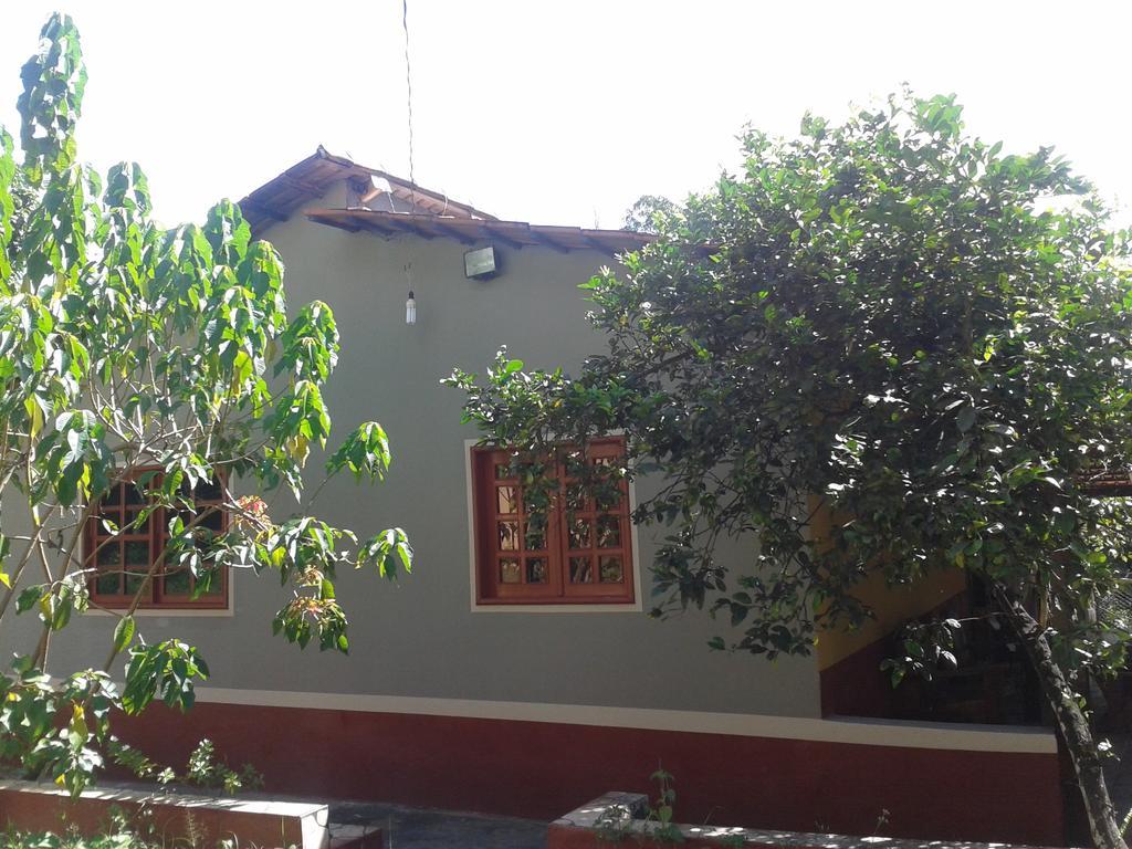 Chacara Amim Camargo Homestay Goiania